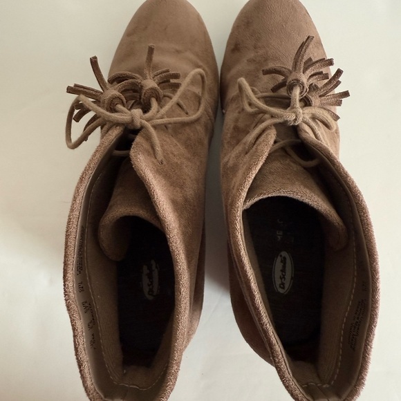 Dr. Scholl’s Dakota Taupe Brown Suede Ankle Booties with Wedge Heel Lace-Up - Picture 8 of 10